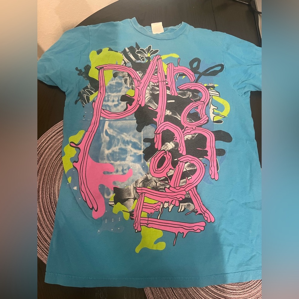 Paramore band tee size medium